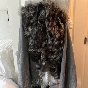 Annabelle New York Wool Cape with Fox Trim